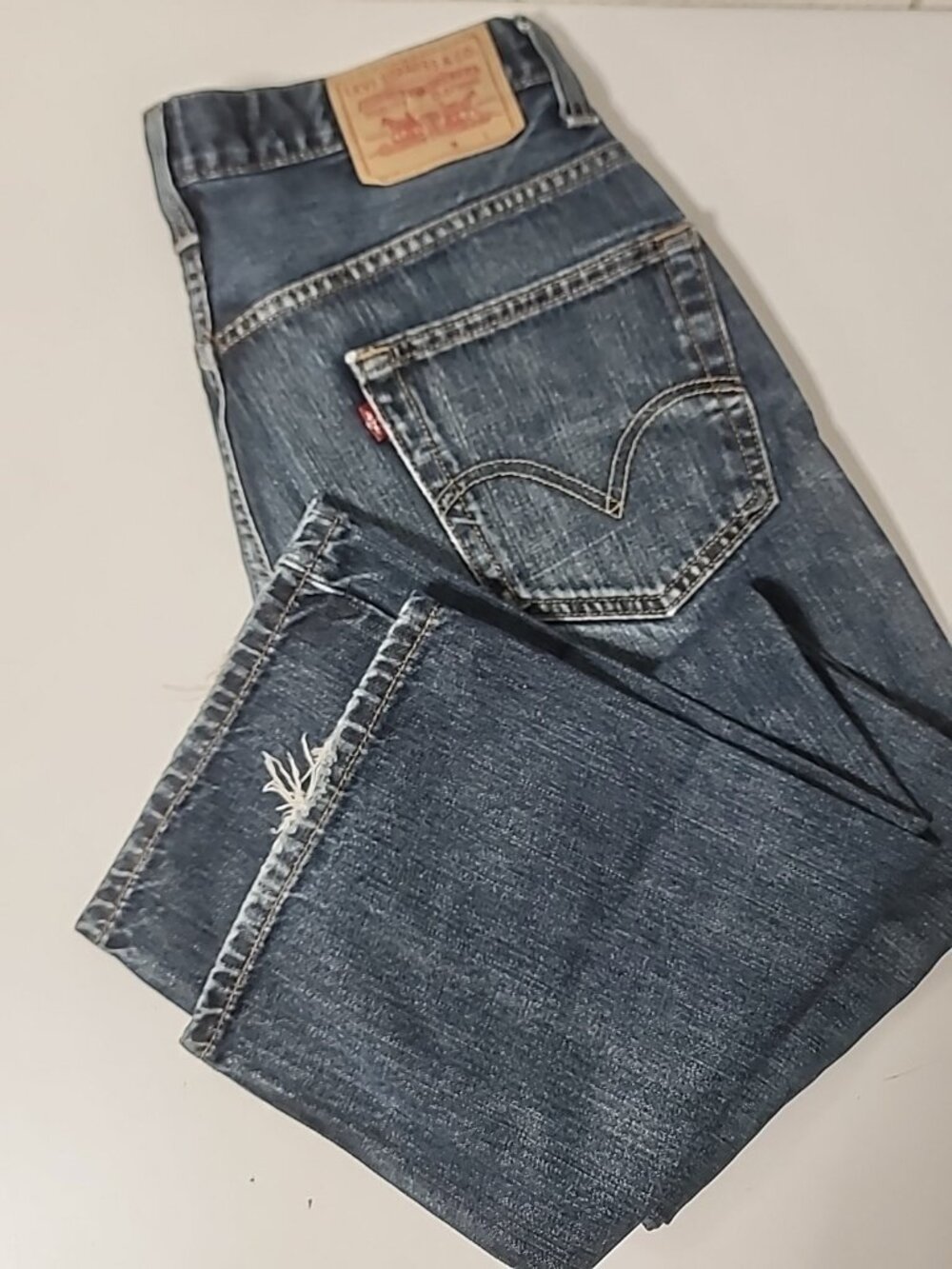 Levi Strauss 559 Jeans Mens Size 33 x 30 Relaxed Straight Medium Dark Wash